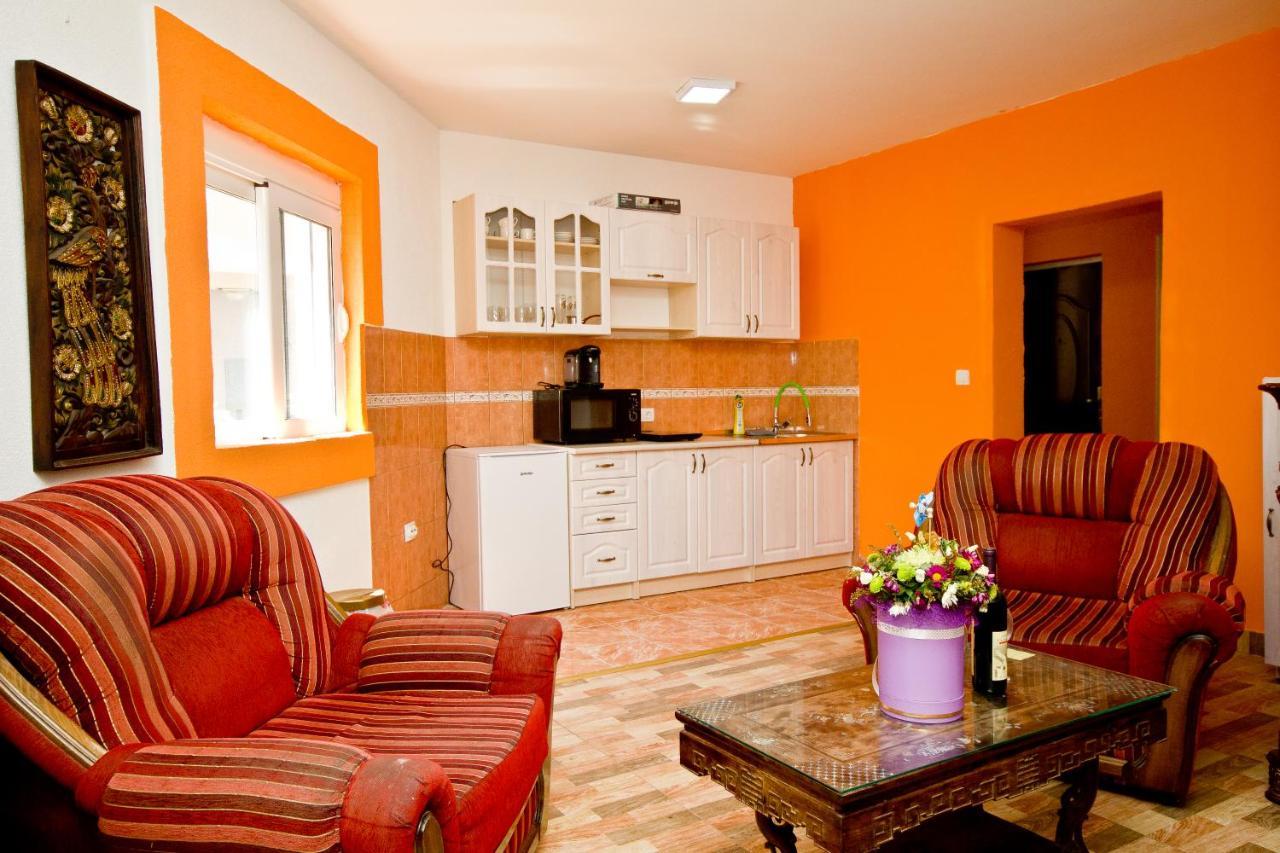 Apartmani Vukcevic Bar Kültér fotó